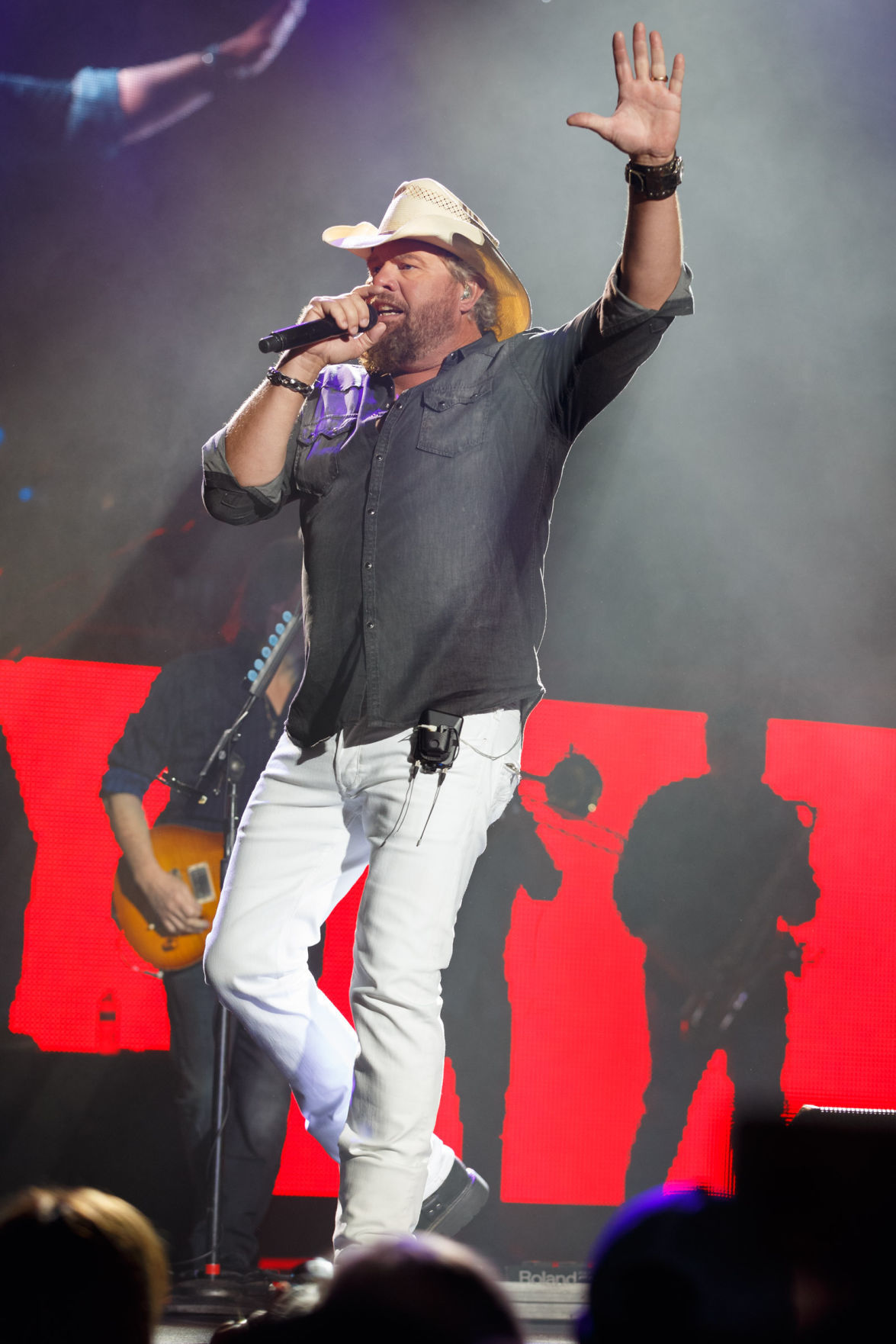 Toby Keith 2016 concert